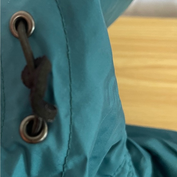 🛶🌈🌲Columbia Vintage Anorak Windbreaker Jacket. Teal, bluish purple. - Picture 6 of 13